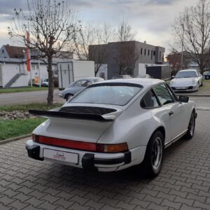 911_30SC_Coupe_weiss_3